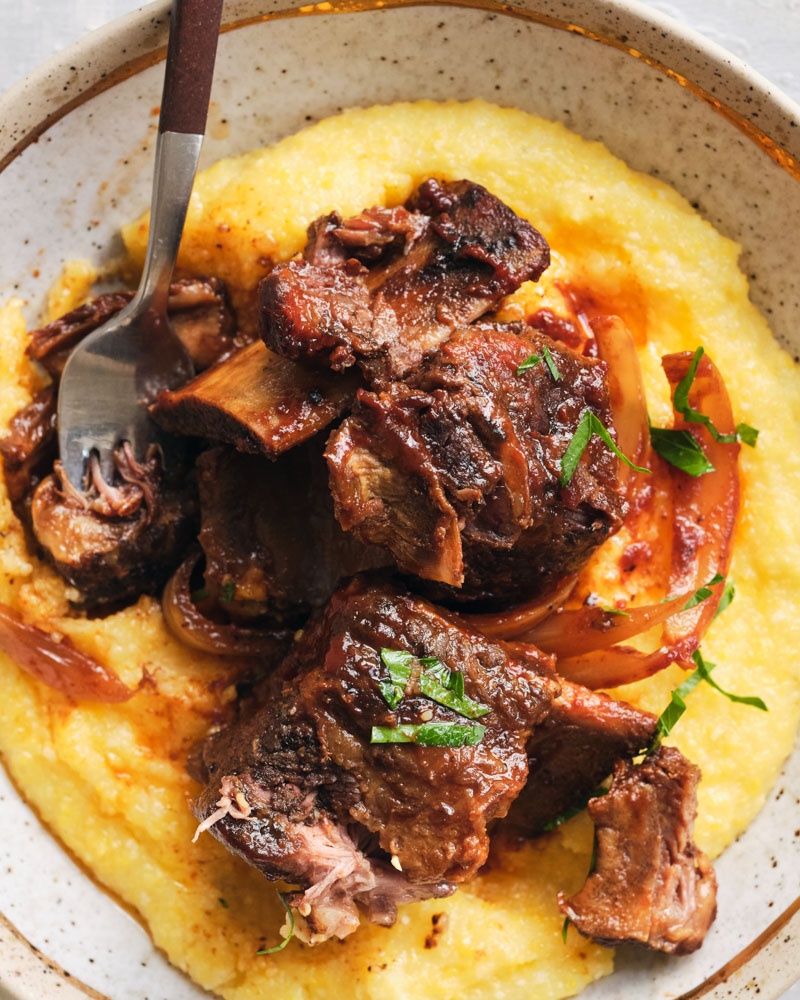 Slow Cooker Beef Short Ribs