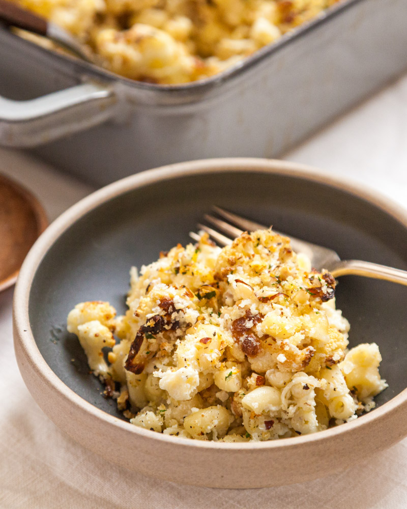 Cauliflower Mac 'n Cheese (with Dairy and Non-Dairy Options)