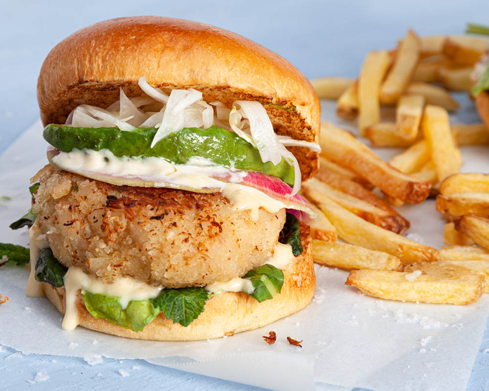 crab cake burger with fries