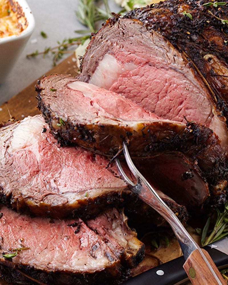 Herb-Seasoned Rib Beef Roast with Red Wine Pan Sauce