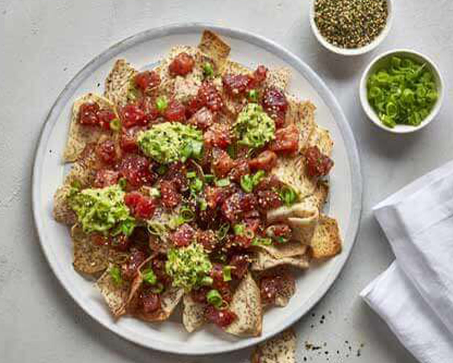 poke nacho platter