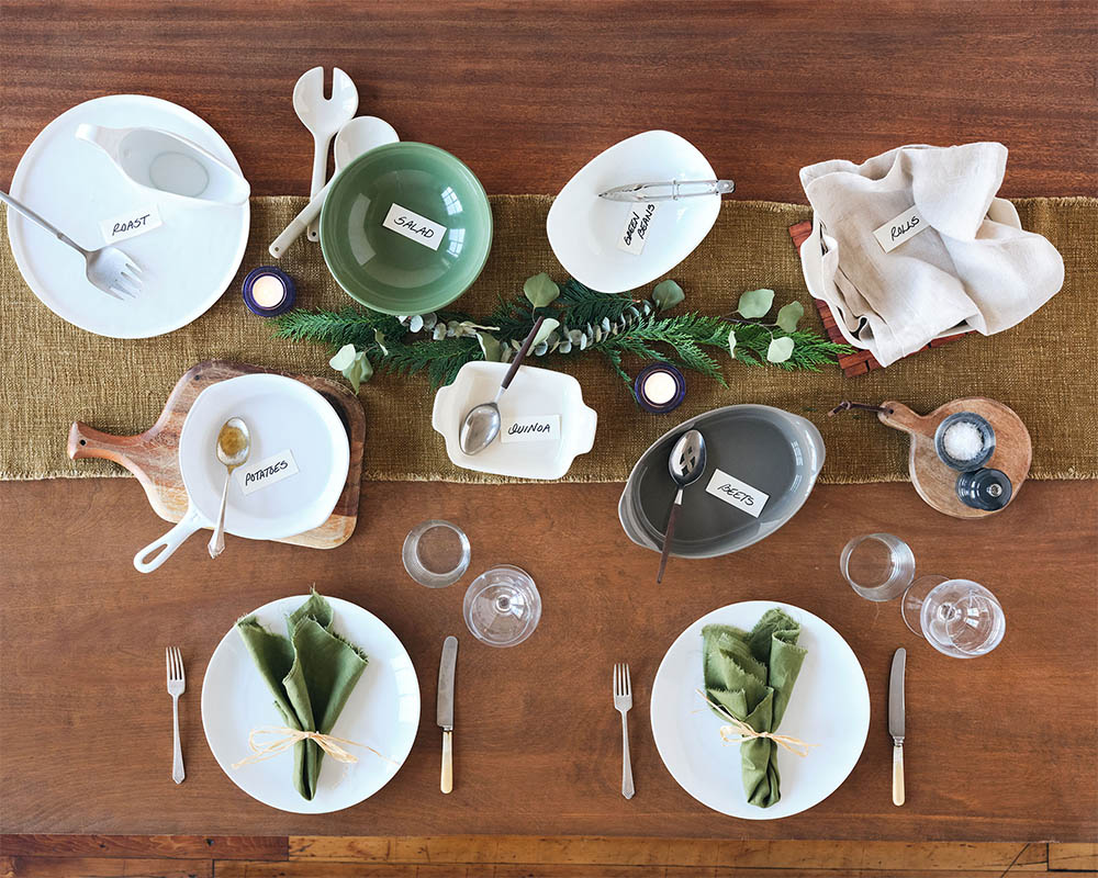 Christmas table setting