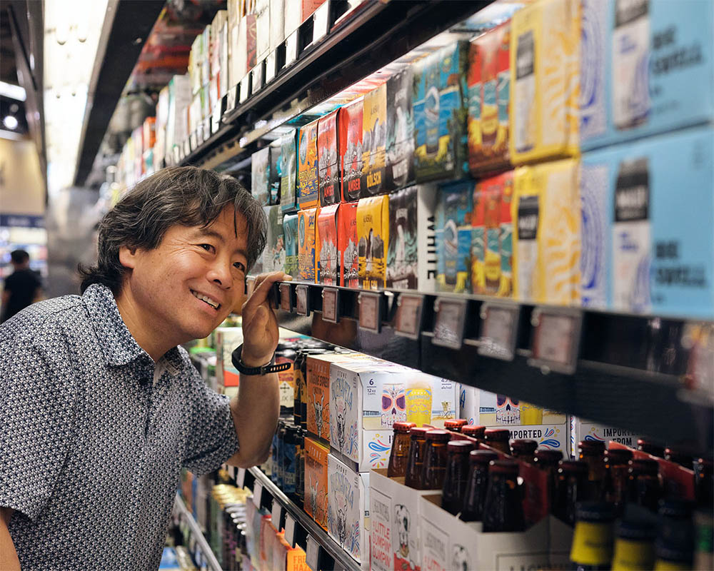 Mark Takagi in the beer aisle