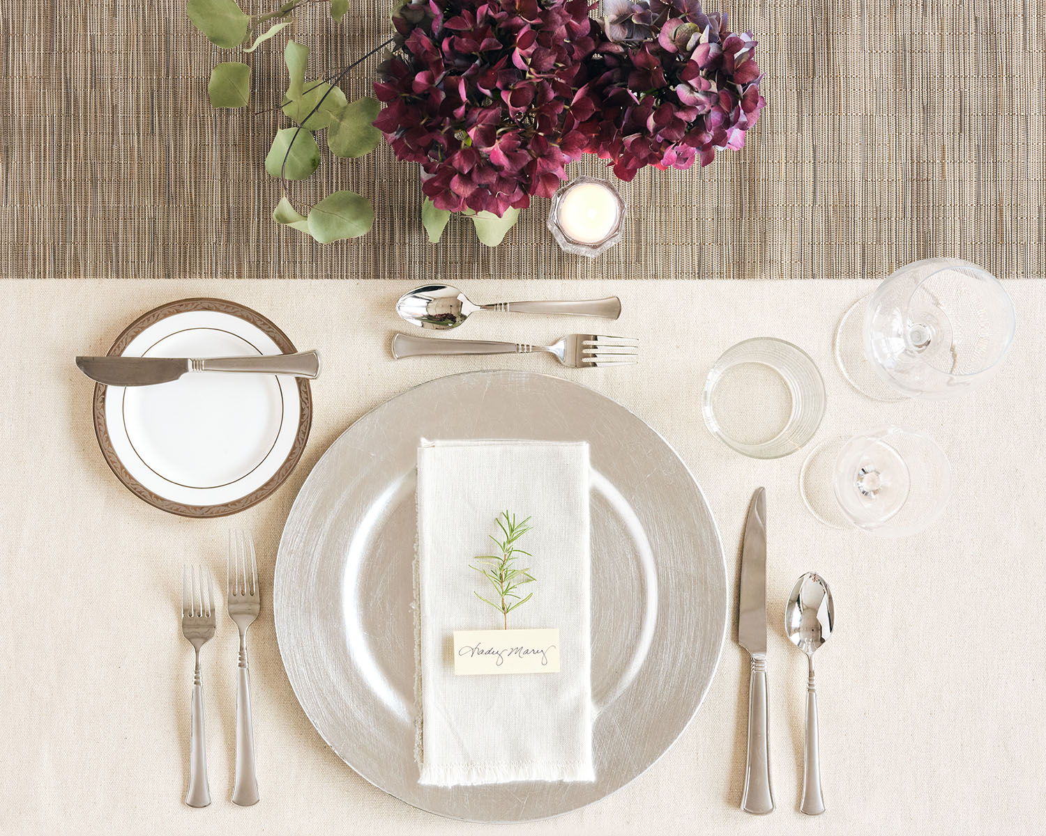 formal table setting