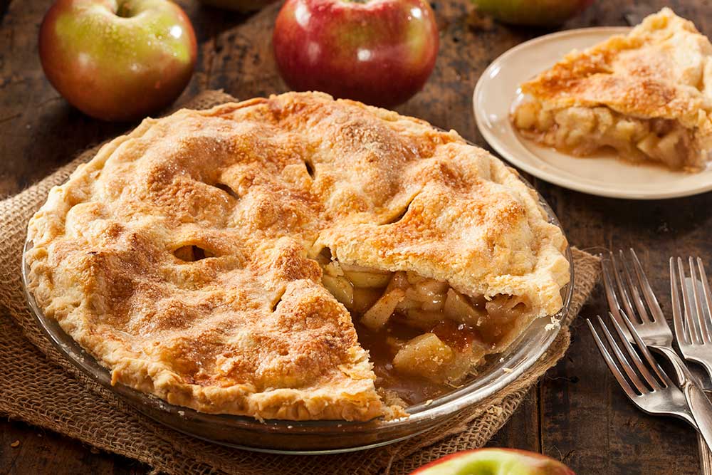 Holiday Dessert Recipes: Traditional Apple Pie from Metropolitan Market